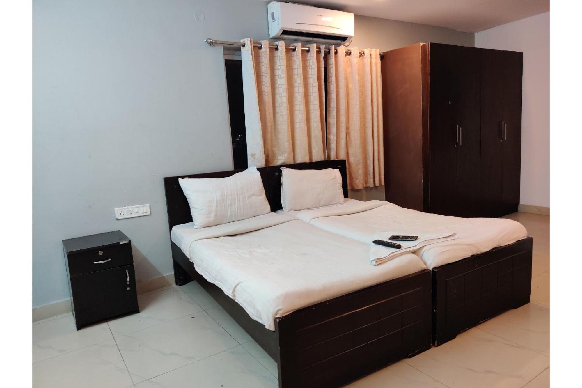 Collection O Jubilee Banjara Suites Haiderabad Buitenkant foto