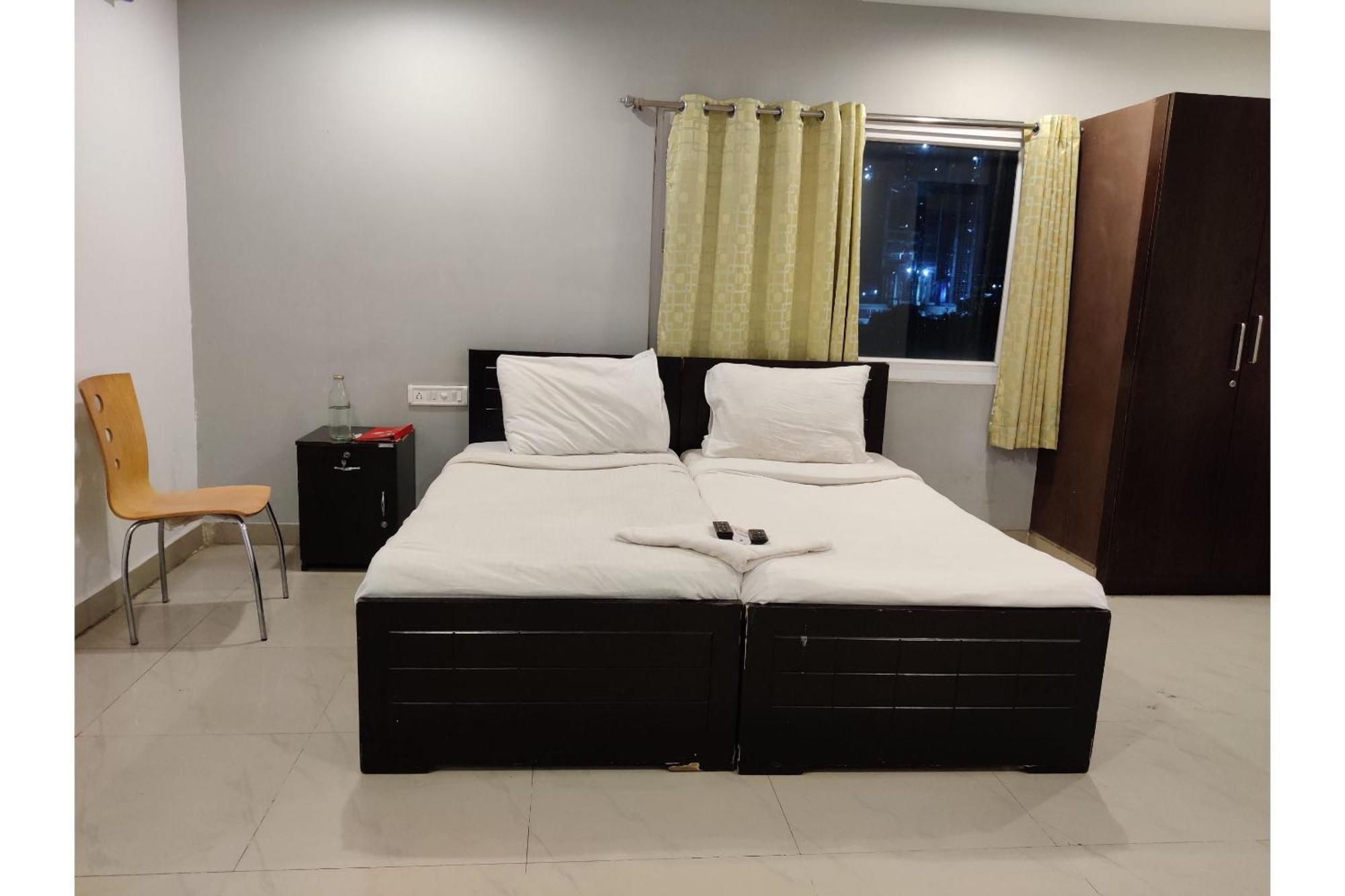 Collection O Jubilee Banjara Suites Haiderabad Buitenkant foto
